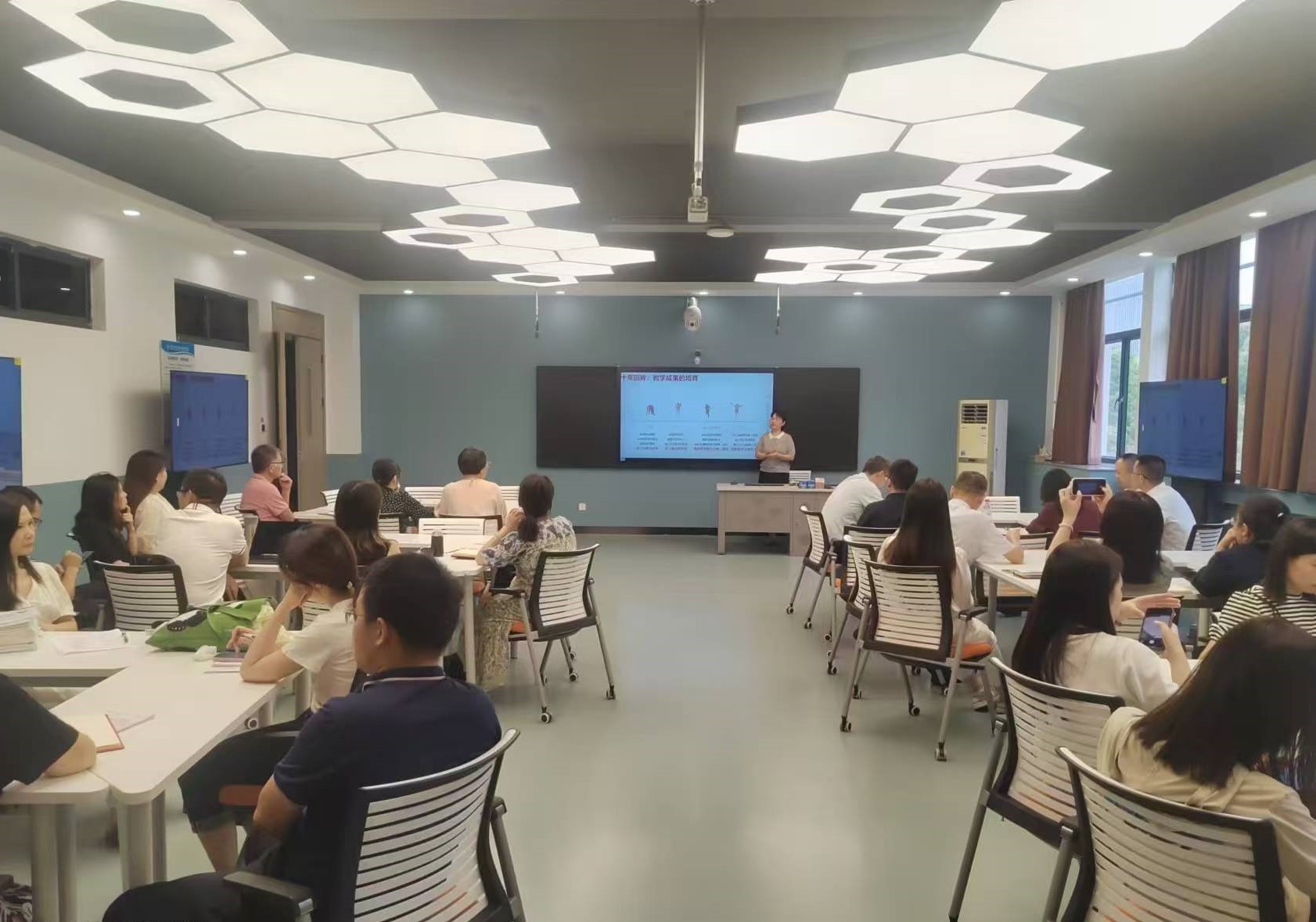 教学成果申报.jpg